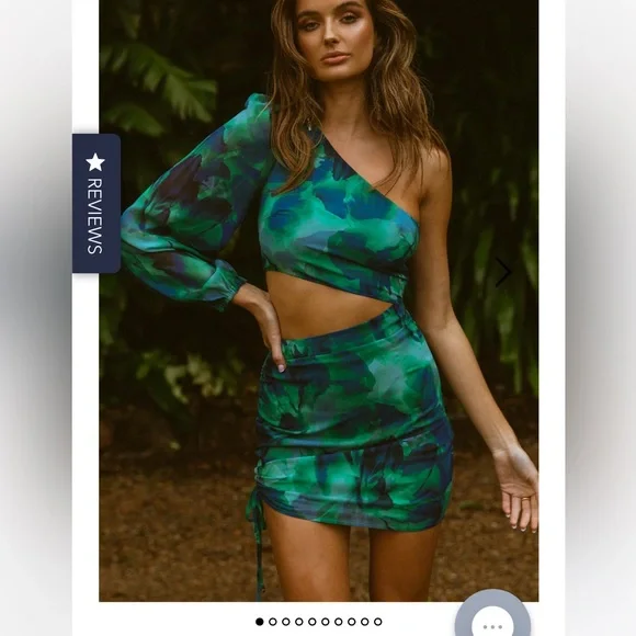Runaway The Label Dresses | Calista Mini Dress - Green Size Xs | Color: Green | Size: Xs | Molstowe7'S Closet